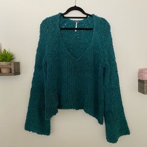 FREE PEOPLE BELL SLEEVE SWEATER